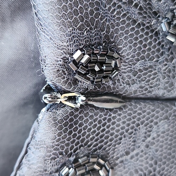 EUC JS Collections Prom Bridal Evening Gown - Picture 7 of 10